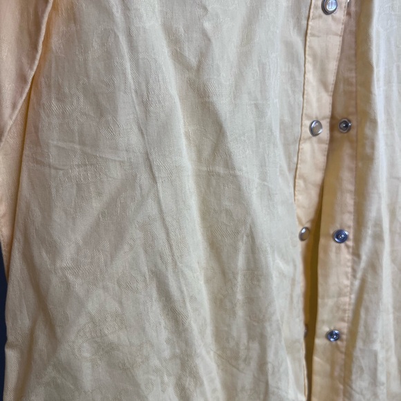 Wrangler Women’s Yellow Pearl Snap Button Down Shirt 🌻 - Picture 7 of 8